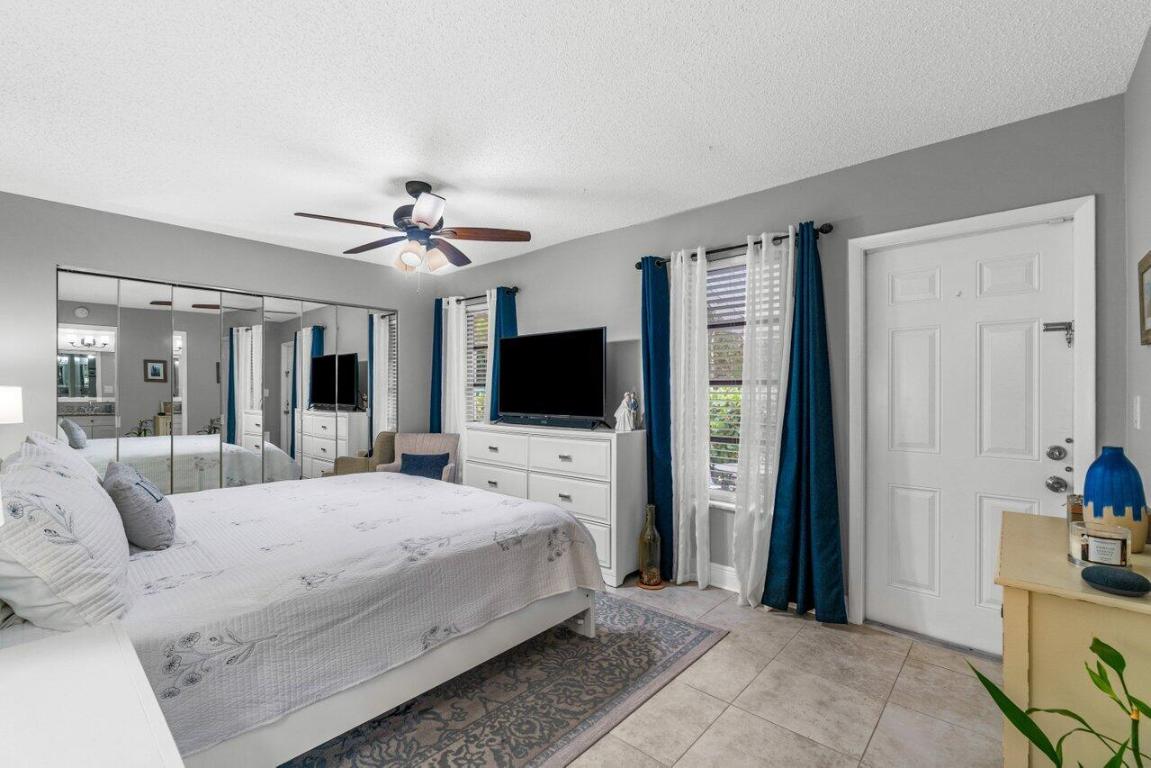 HIGH POINT OF DELRAY SEC 7 CONDO - Residential