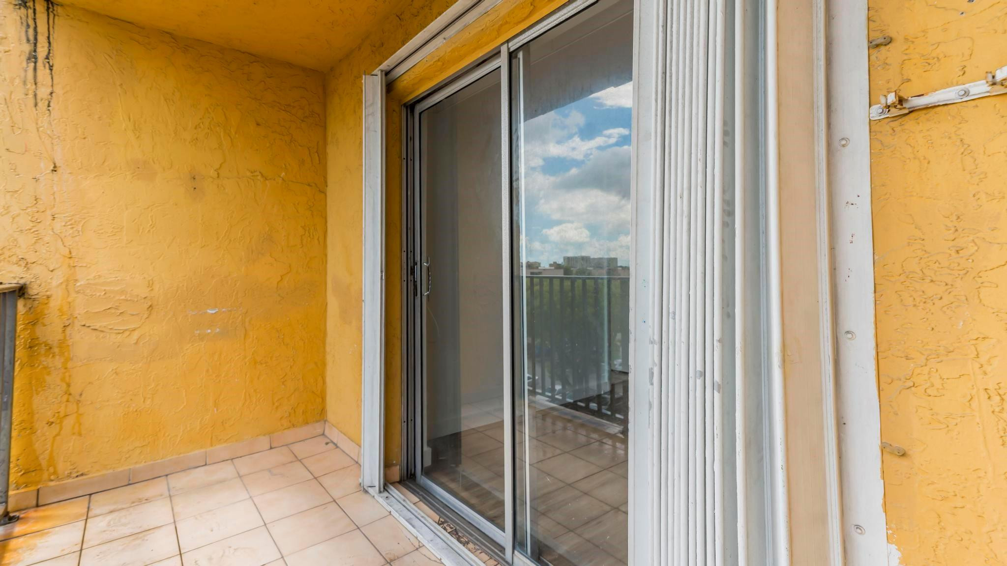 SUNSET VILLAS NO 3 CONDO - Residential Lease