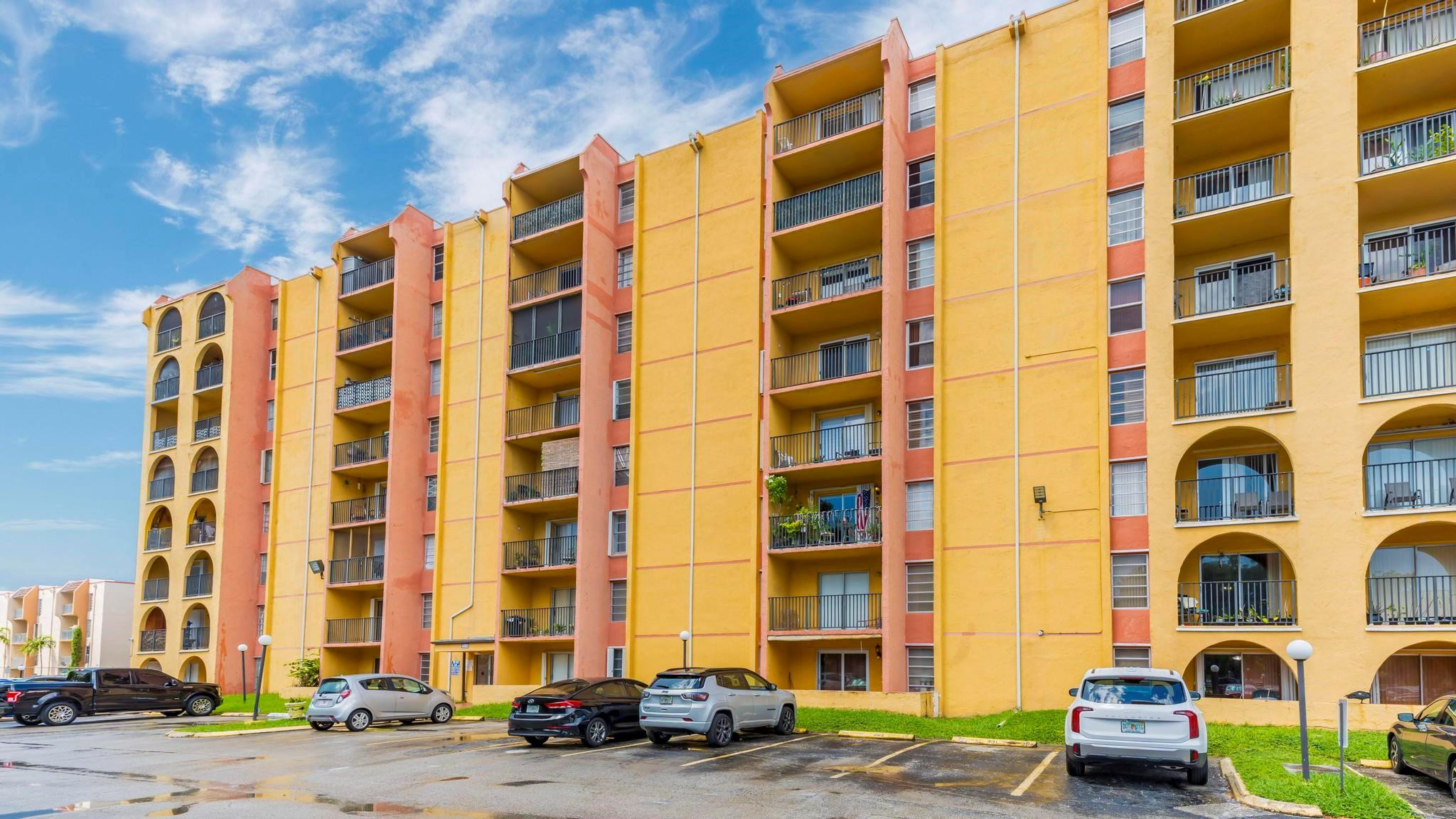 SUNSET VILLAS NO 3 CONDO - Residential Lease