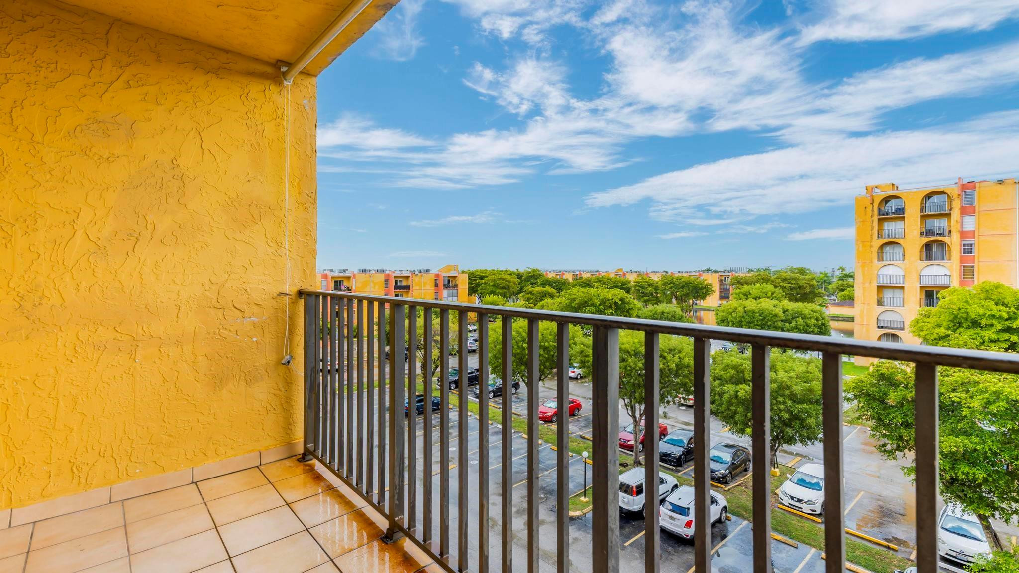 SUNSET VILLAS NO 3 CONDO - Residential Lease