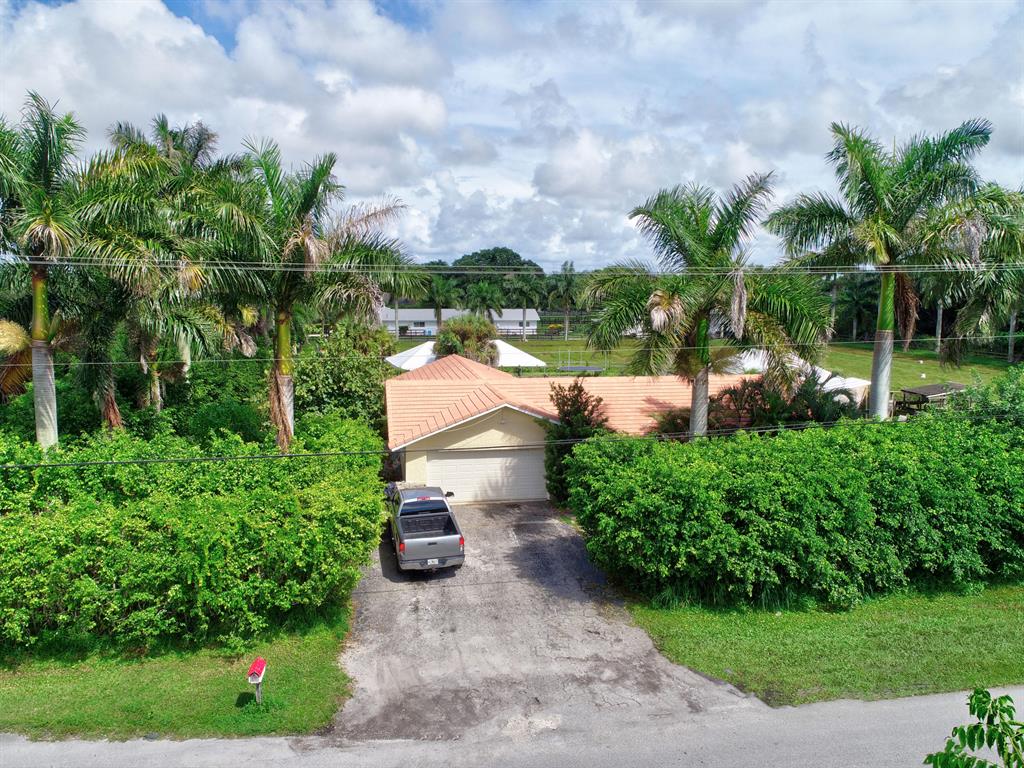 Horseshoe Acres - Land