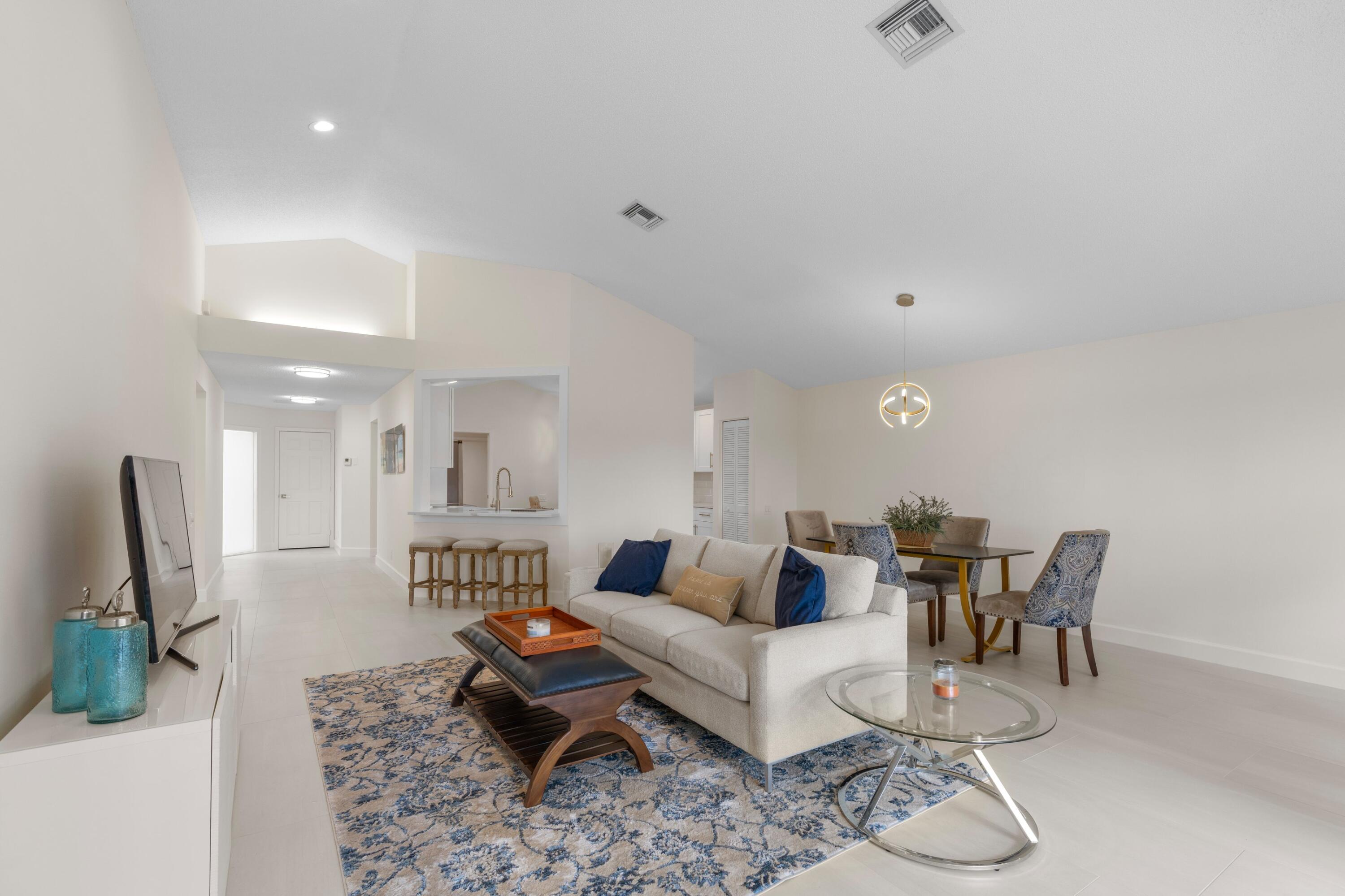 6153 Bay Isles Drive