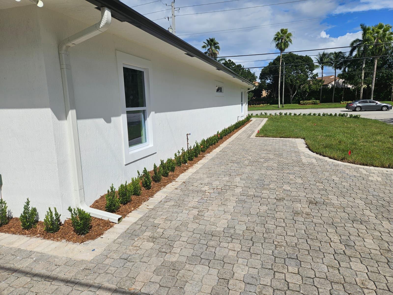 DELRAY GARDEN ESTATES 1 - Residential Lease