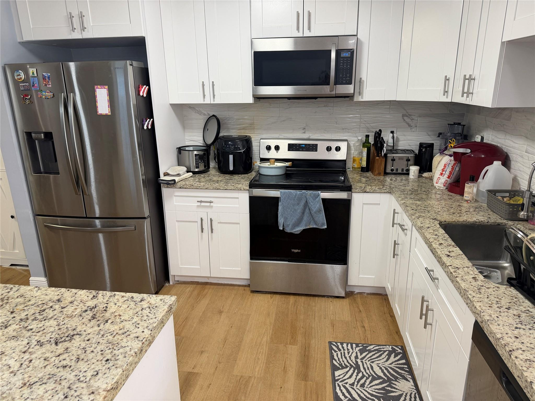 NORTH LAUDERDALE VILLAGE - Residential