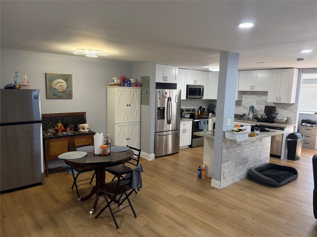 NORTH LAUDERDALE VILLAGE - Residential