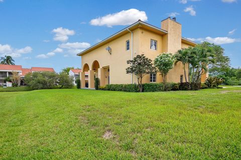 A home in Plantation