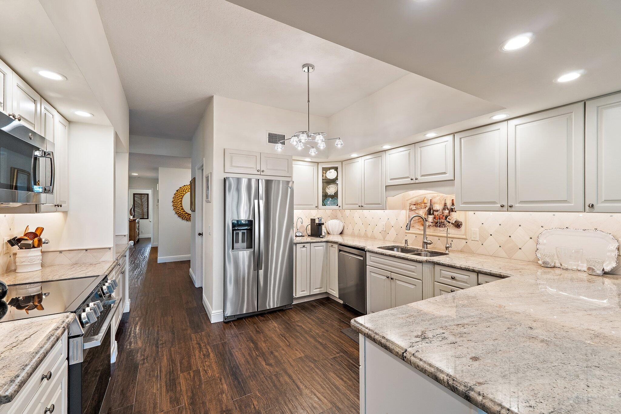 851 Saturn Street A