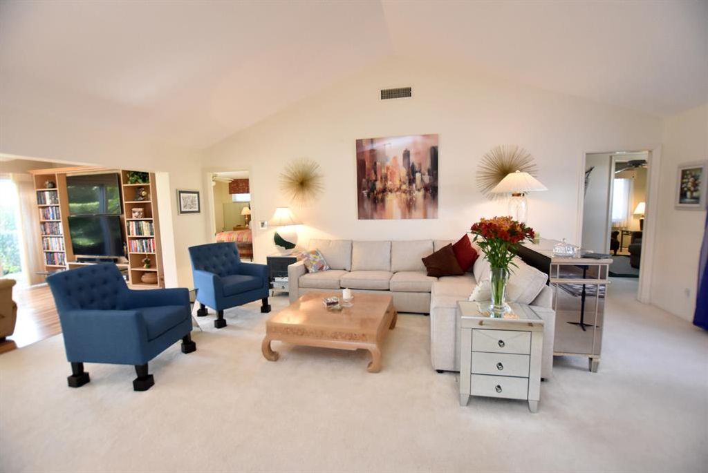 Photo of 4375 Sanderling Circle E, Boynton Beach, FL 33436 (MLS # R10687743)