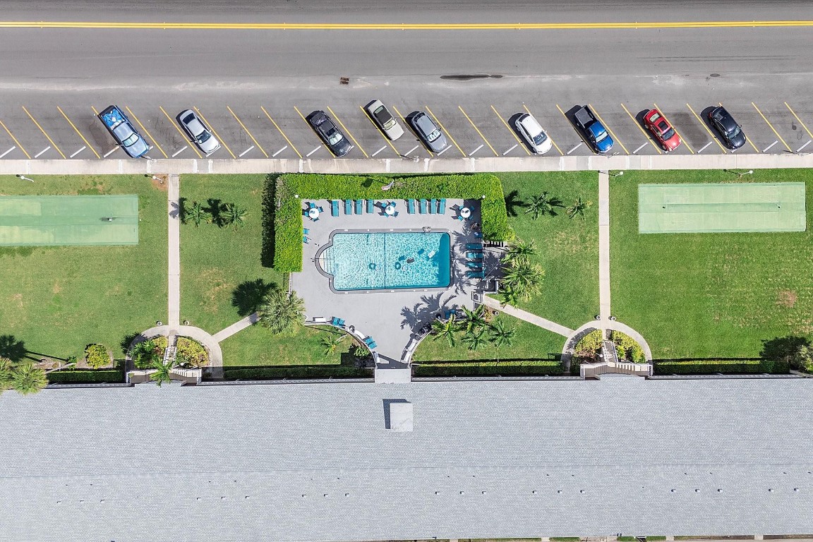 Berkeley Diplomat Co-op - Residential