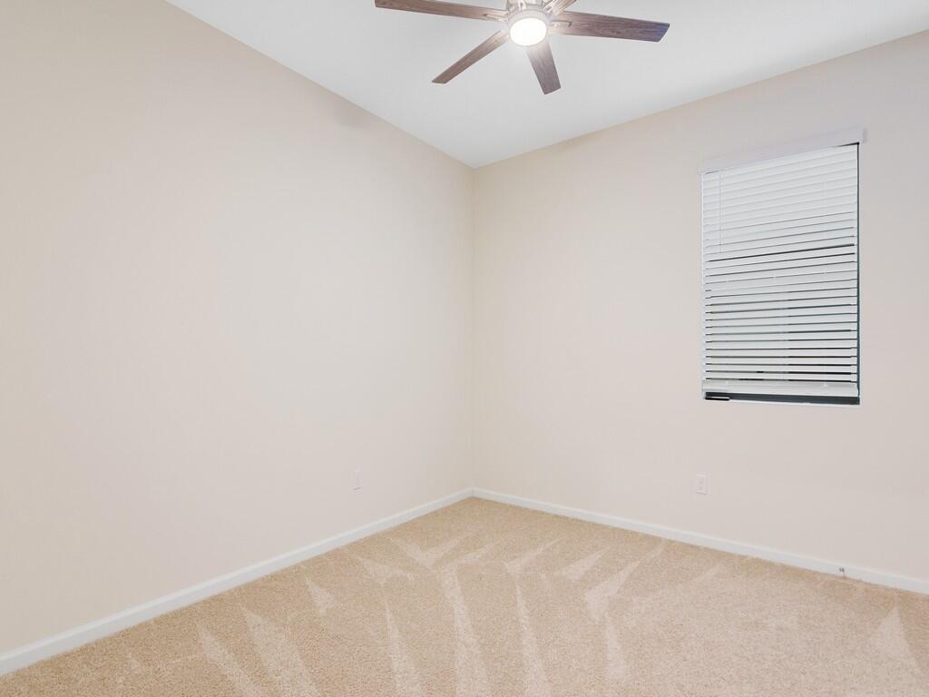 LOST TREE PRESERVE - Residential Lease