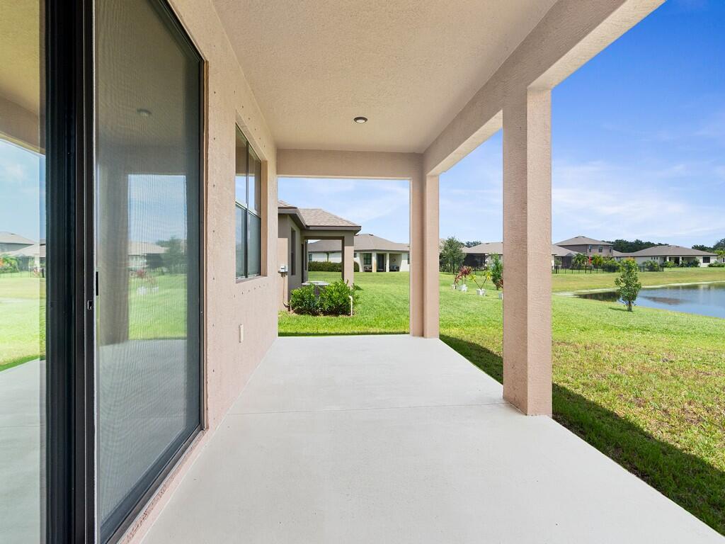 LOST TREE PRESERVE - Residential Lease