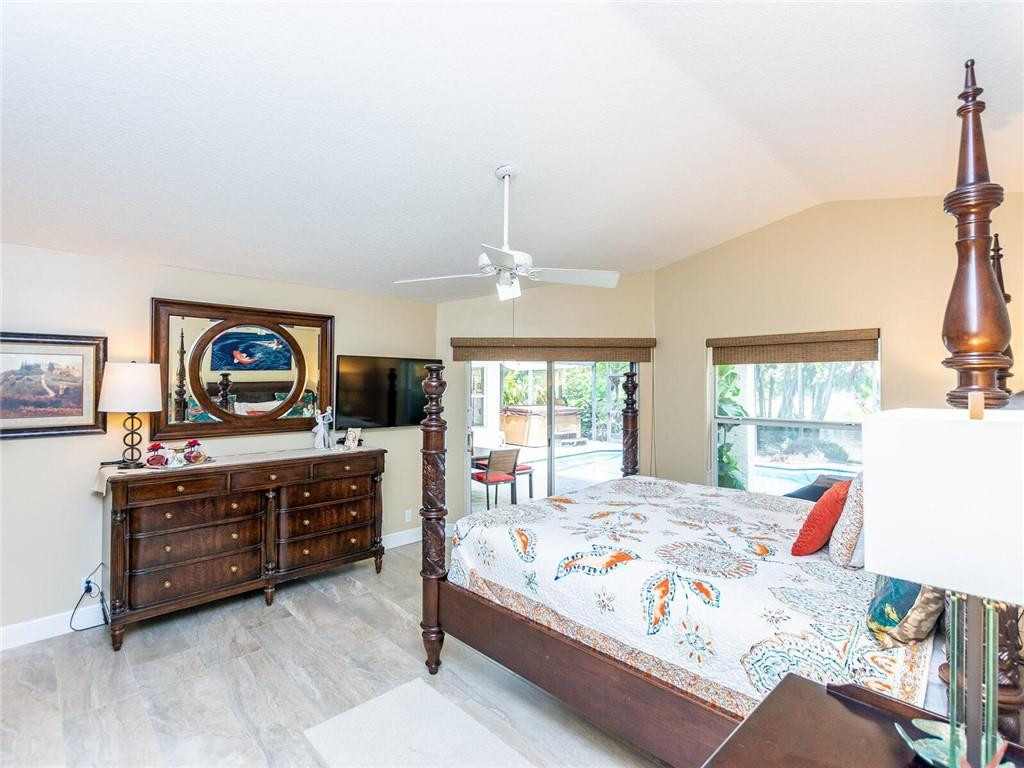 SUNSET SPRINGS - Residential