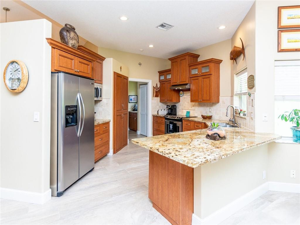 SUNSET SPRINGS - Residential