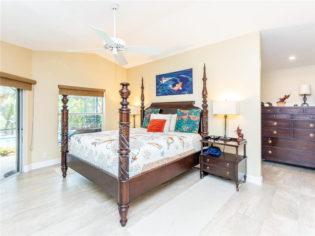 SUNSET SPRINGS - Residential