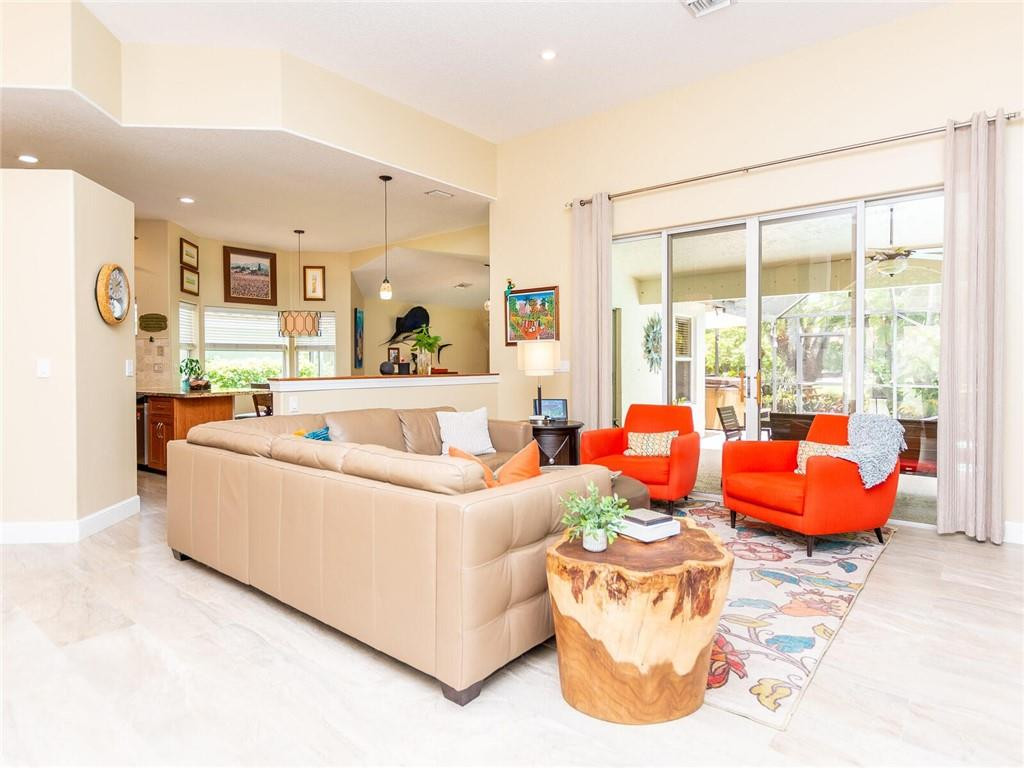 SUNSET SPRINGS - Residential