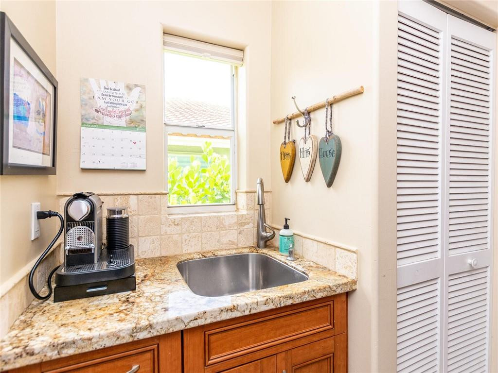 SUNSET SPRINGS - Residential