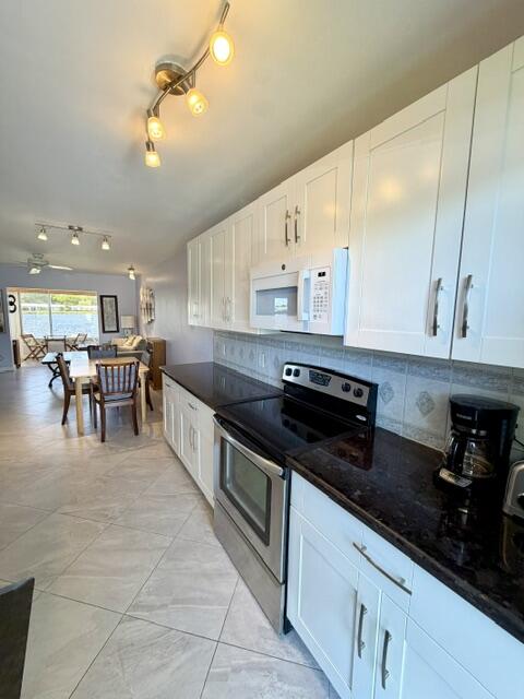 1116 Lake Terrace 114