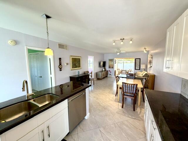 1116 Lake Terrace 114