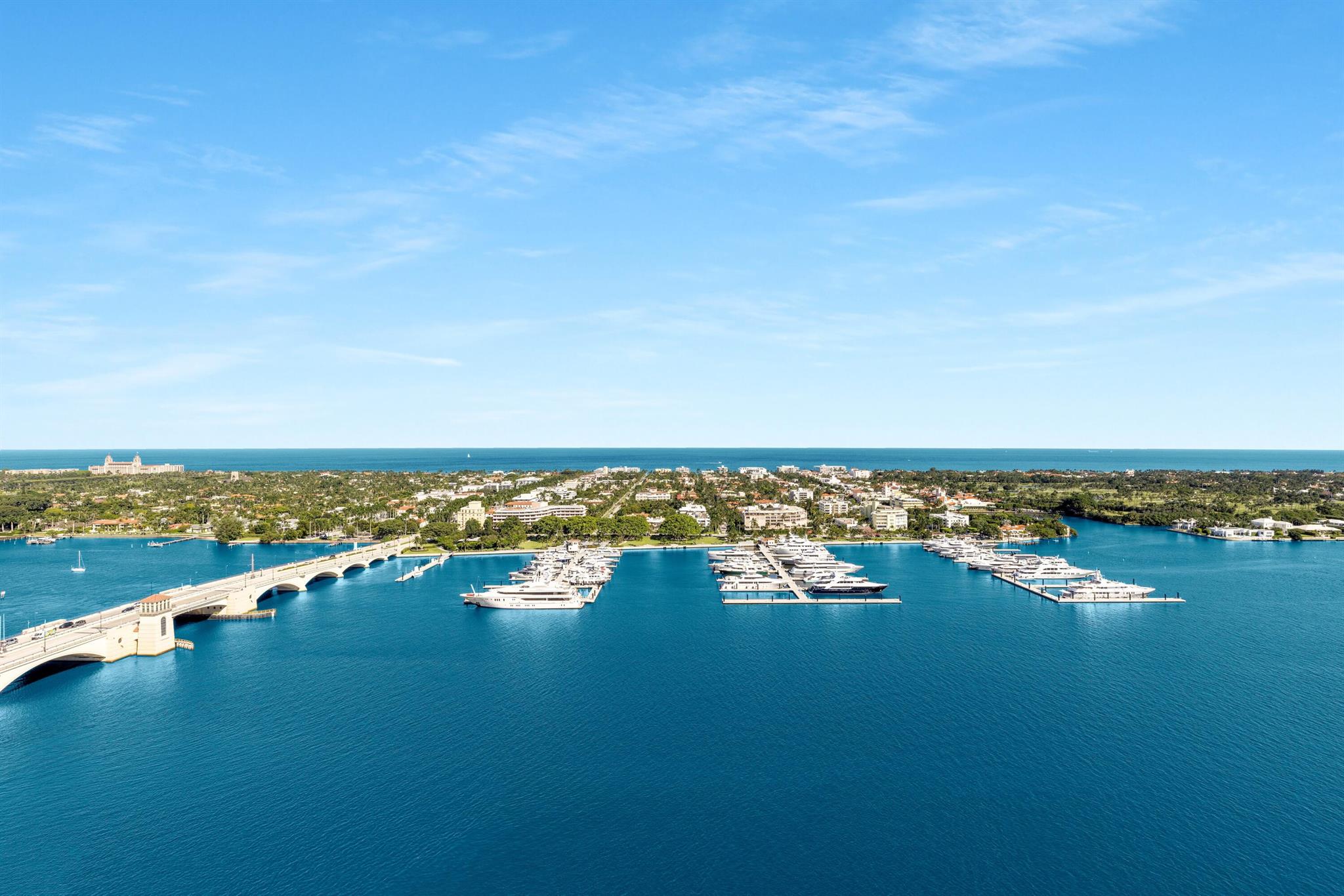 BRISTOL CONDO - Residential