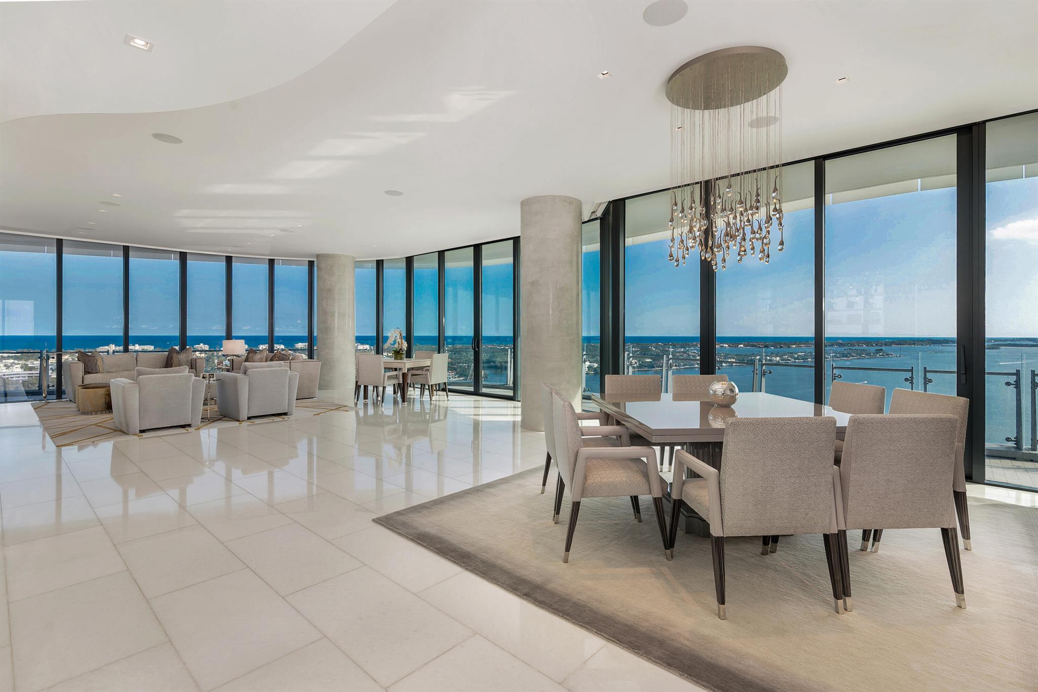 BRISTOL CONDO - Residential