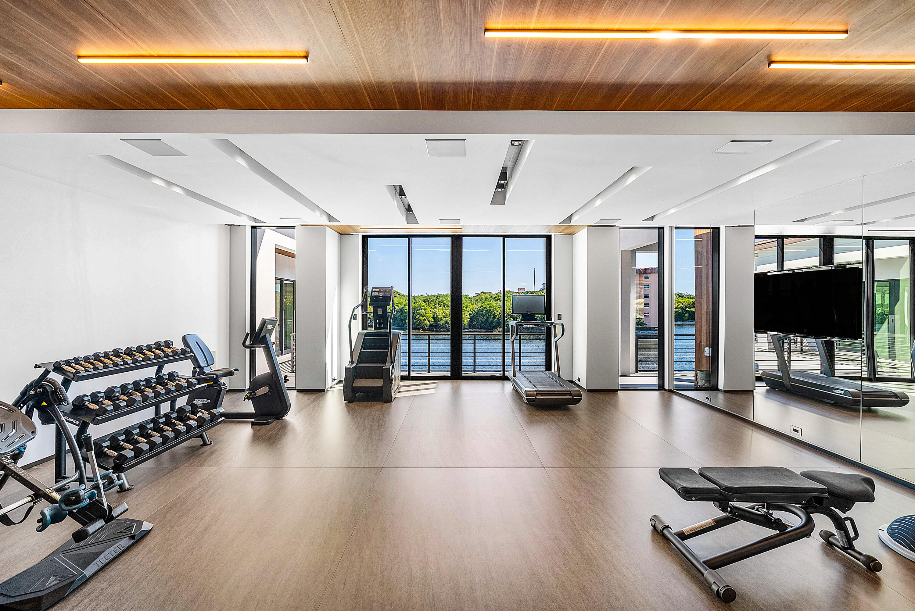 BLUE INLET - Lake Rodgers - Residential