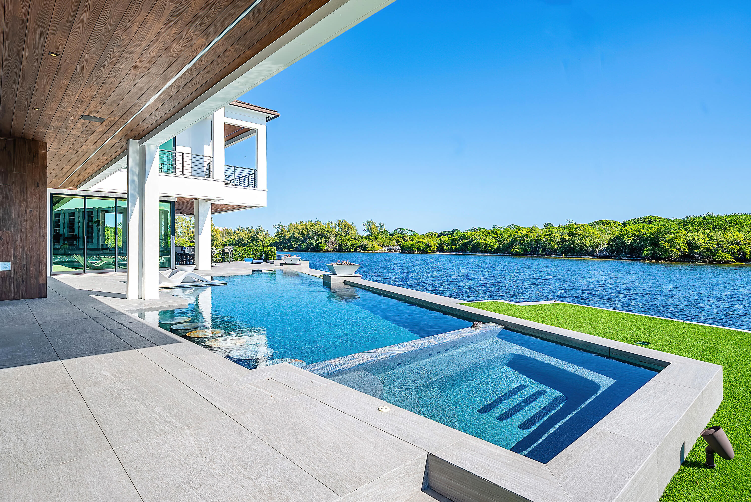 BLUE INLET - Lake Rodgers - Residential