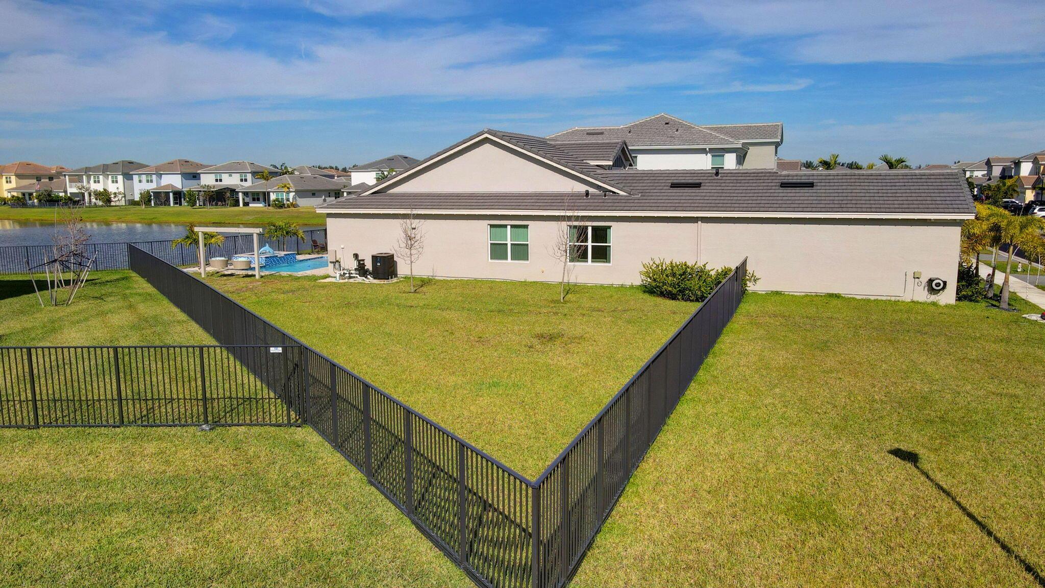 ORCHARDS OF WESTLAKE PHAS - Residential