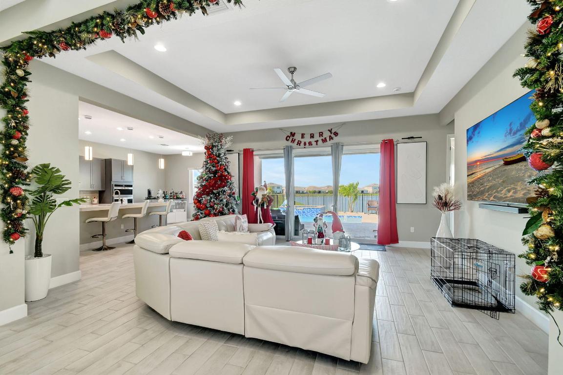 ORCHARDS OF WESTLAKE PHASE 1 - Residential