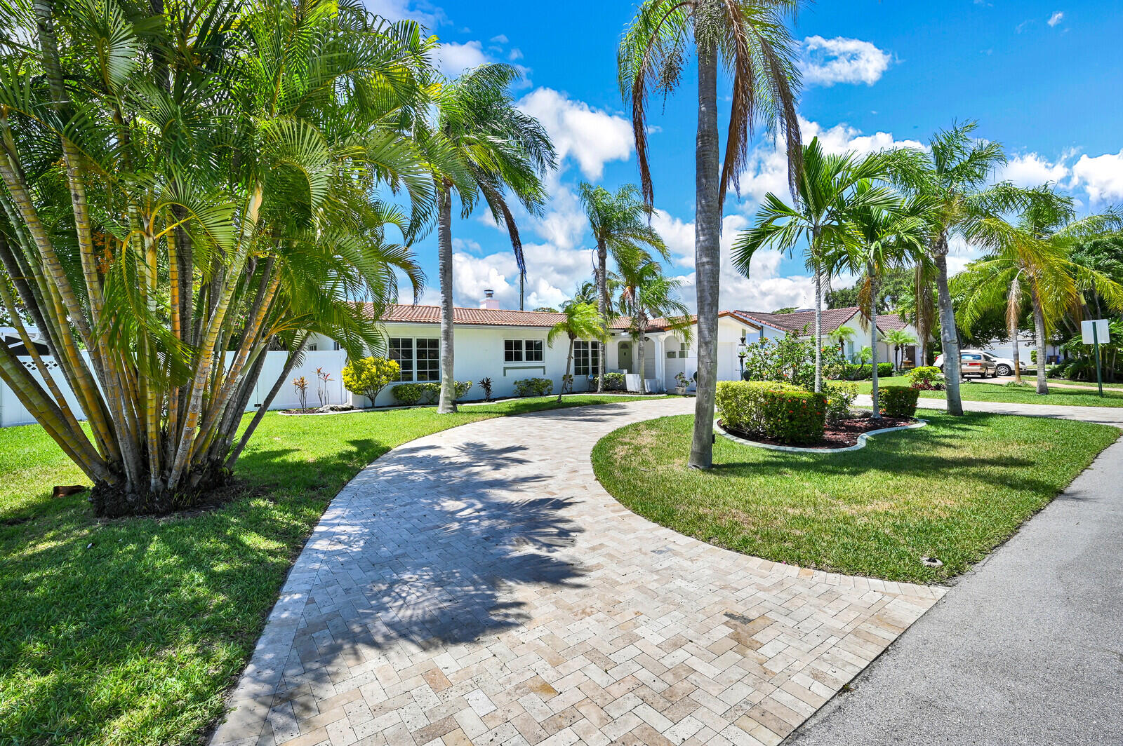 904 SE 12th Street