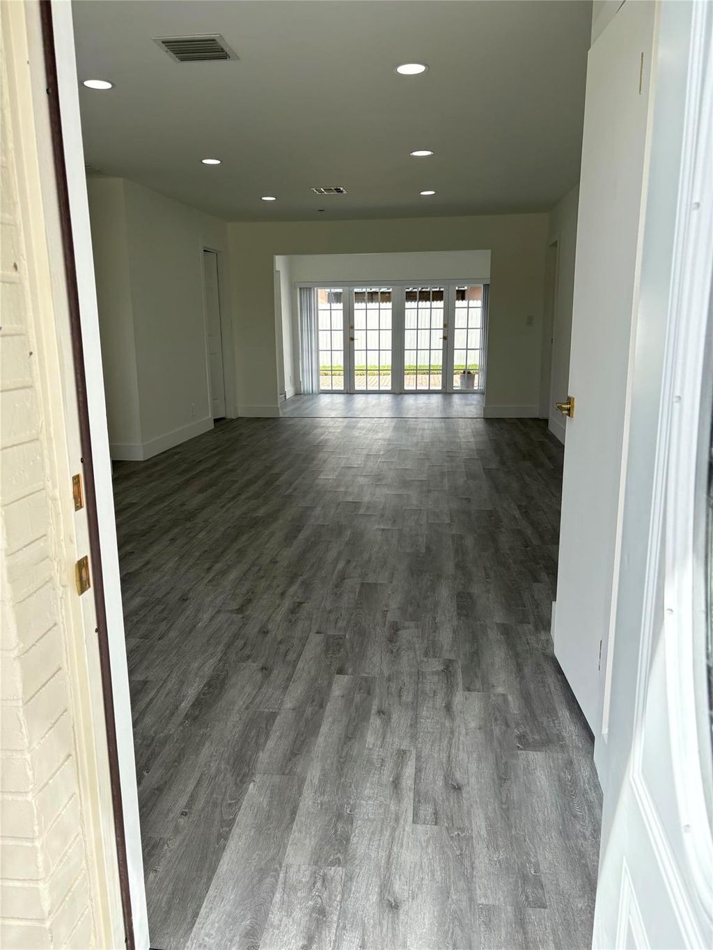 Photo of 5801 W Commerical Boulevard, Tamarac, FL 33319 (MLS # F10527557)