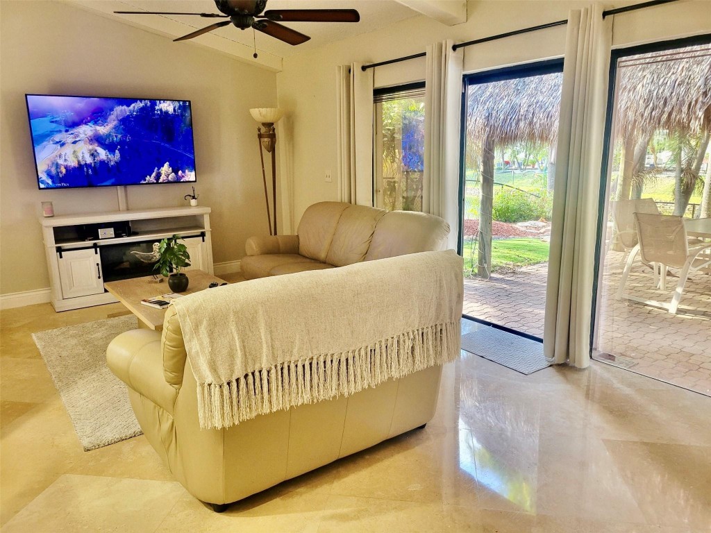 Jacaranda Lakes - Residential