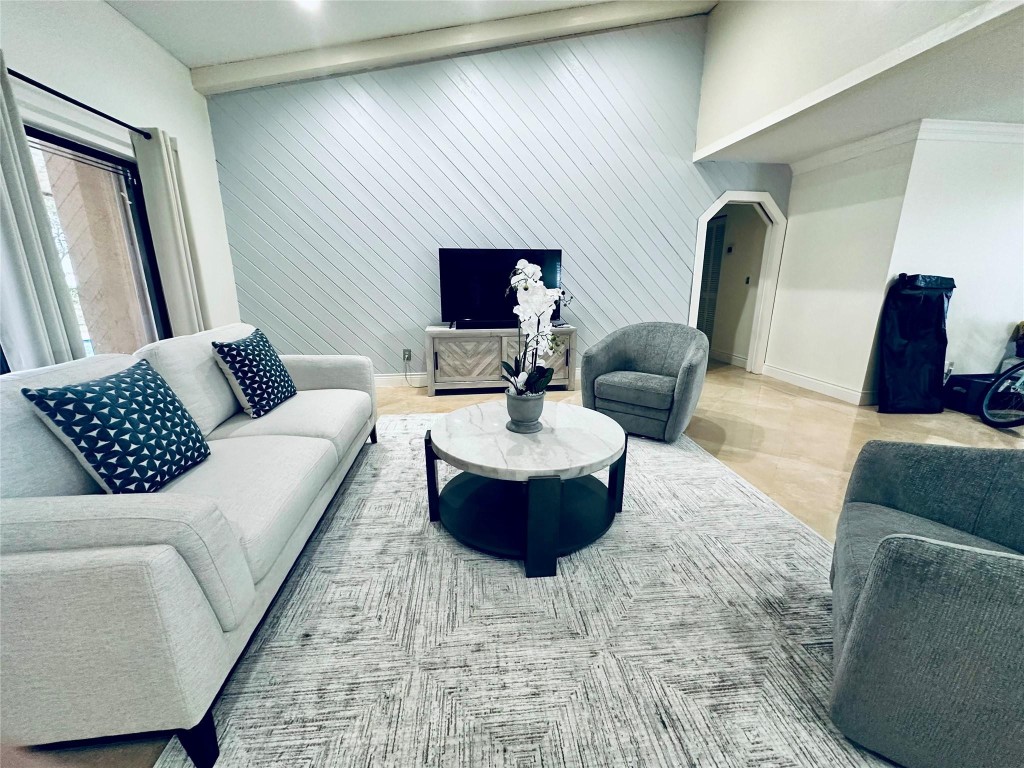 Jacaranda Lakes - Residential