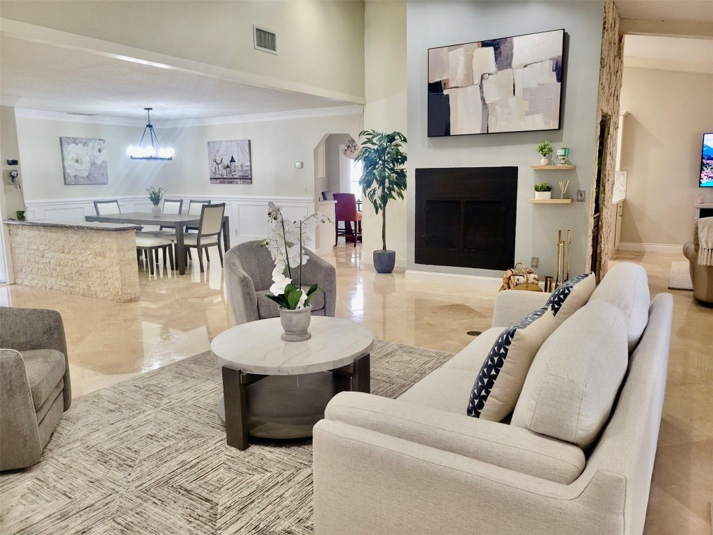 Jacaranda Lakes - Residential