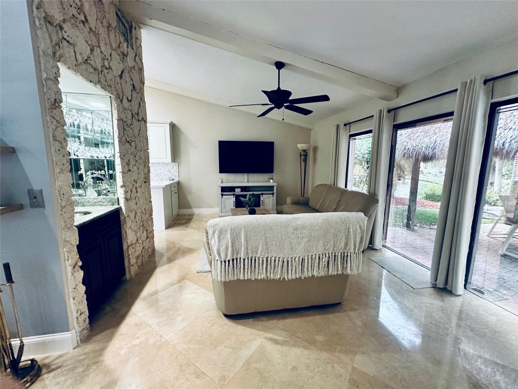 Jacaranda Lakes - Residential