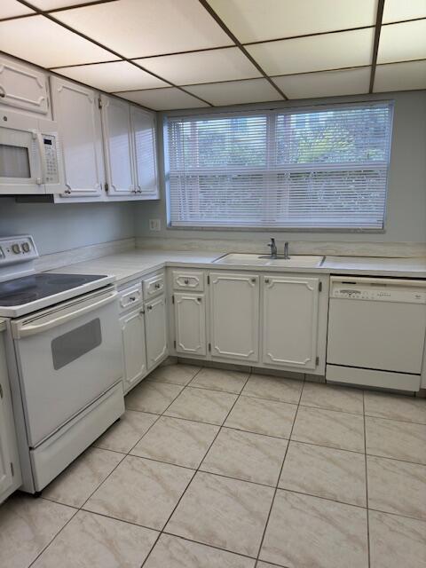 SEAGATE OF GULFSTREAM CONDO - Residential