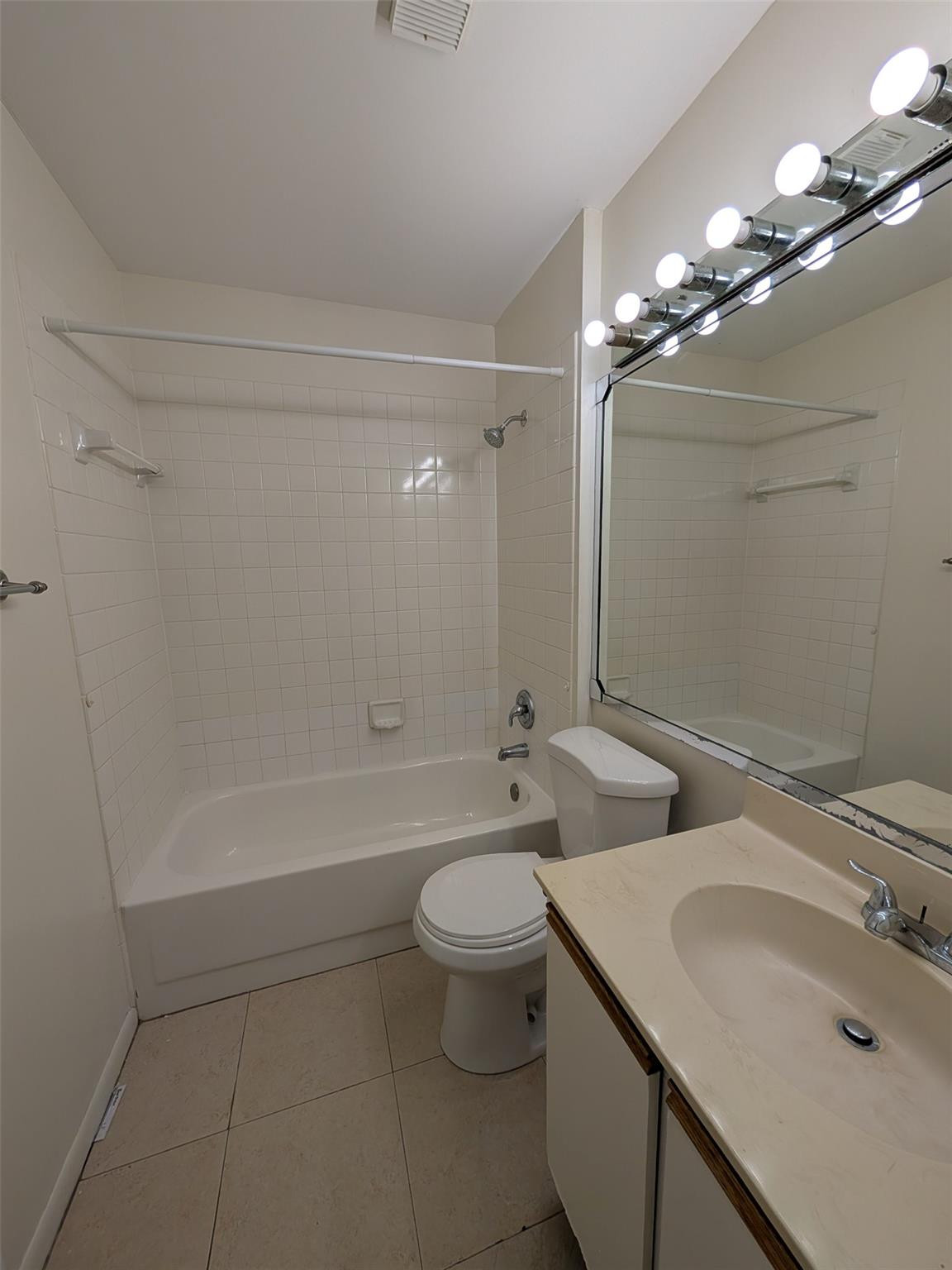 Grand Oasis Condo - Residential Lease