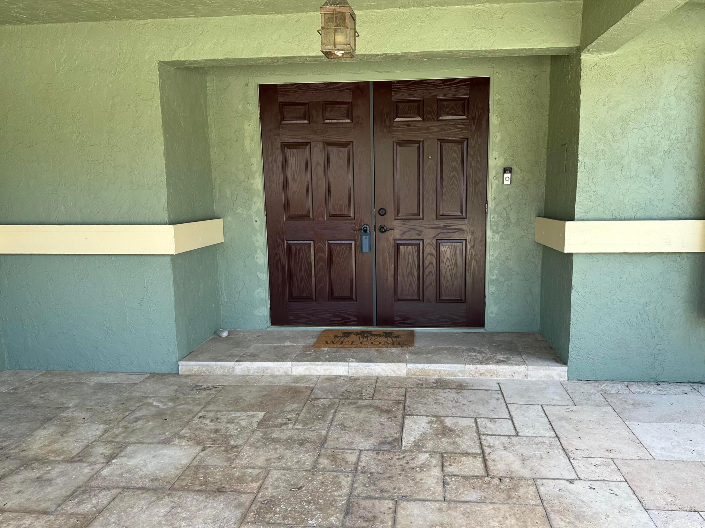 GREENVIEW SHORES 1 OF WELLINGTON - Residential