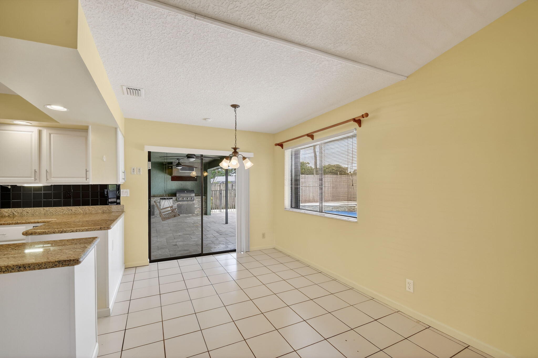 GREENVIEW SHORES 1 OF WELLINGTON - Residential