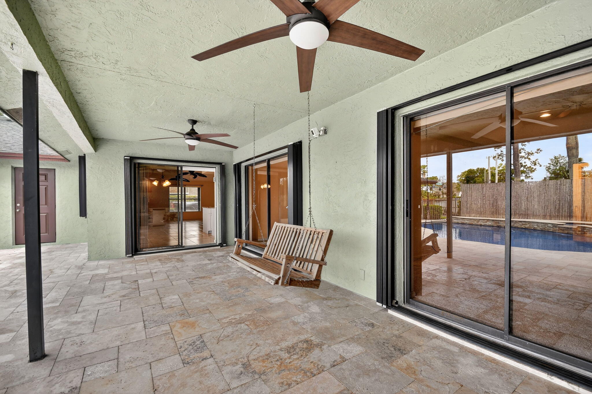 GREENVIEW SHORES 1 OF WELLINGTON - Residential