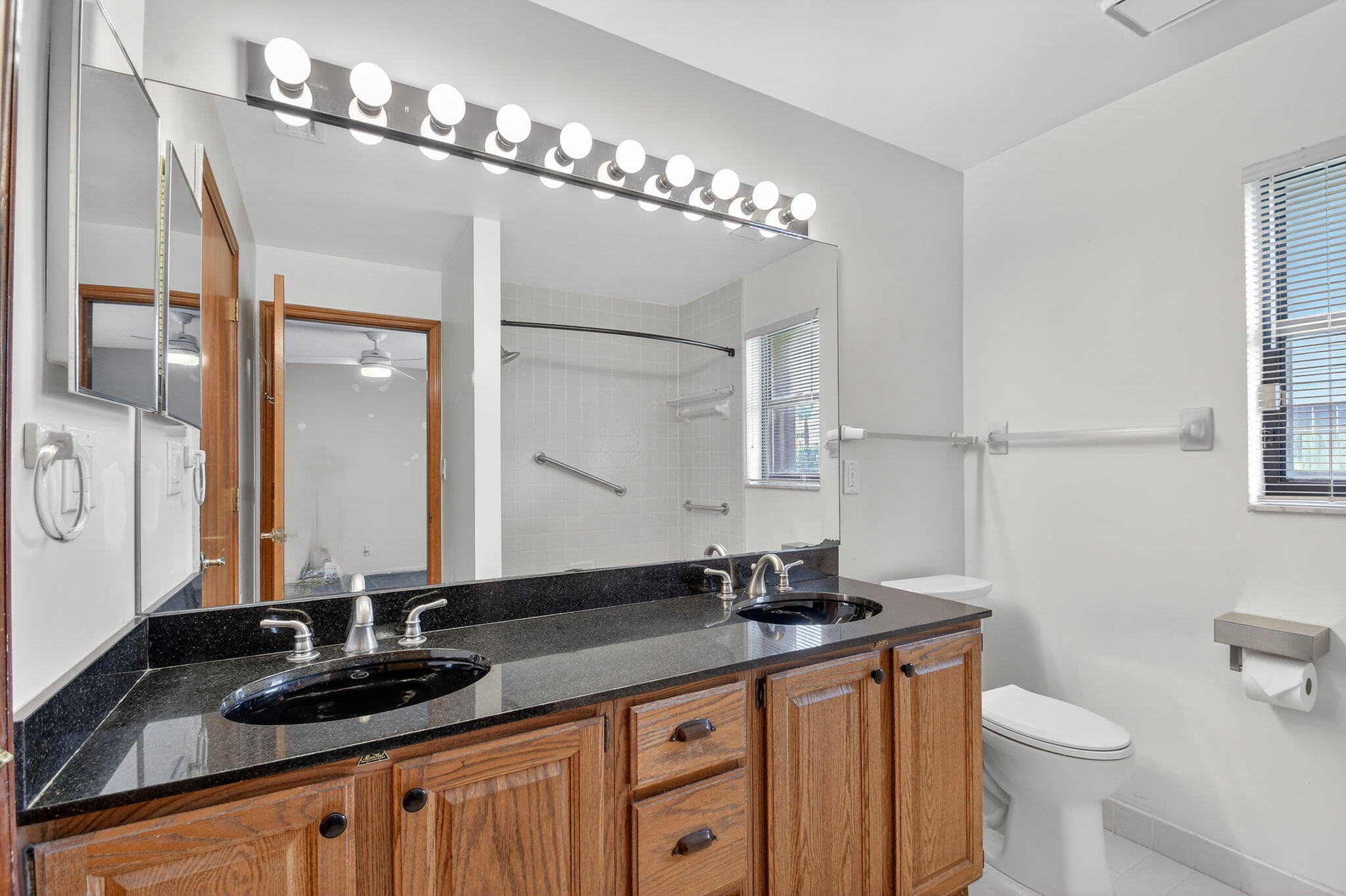 GREENVIEW SHORES 1 OF WELLINGTON - Residential