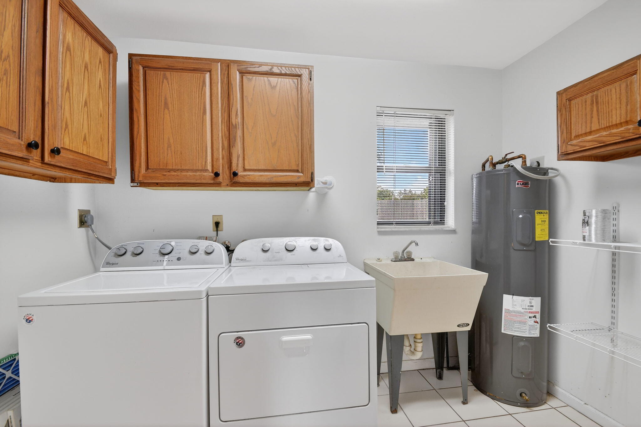 GREENVIEW SHORES 1 OF WELLINGTON - Residential