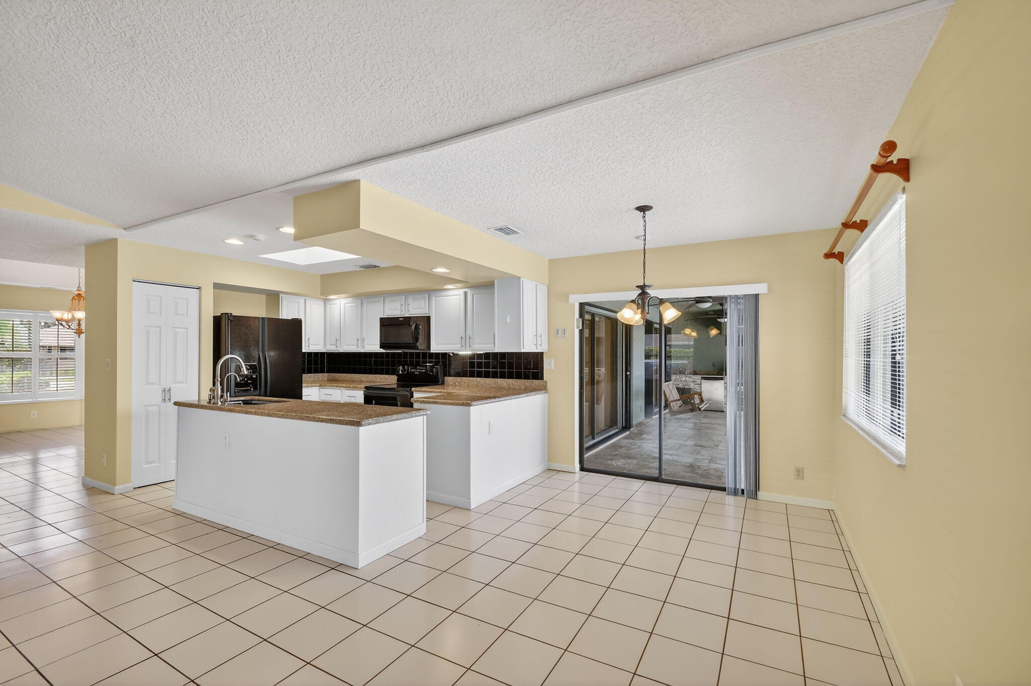 GREENVIEW SHORES 1 OF WELLINGTON - Residential