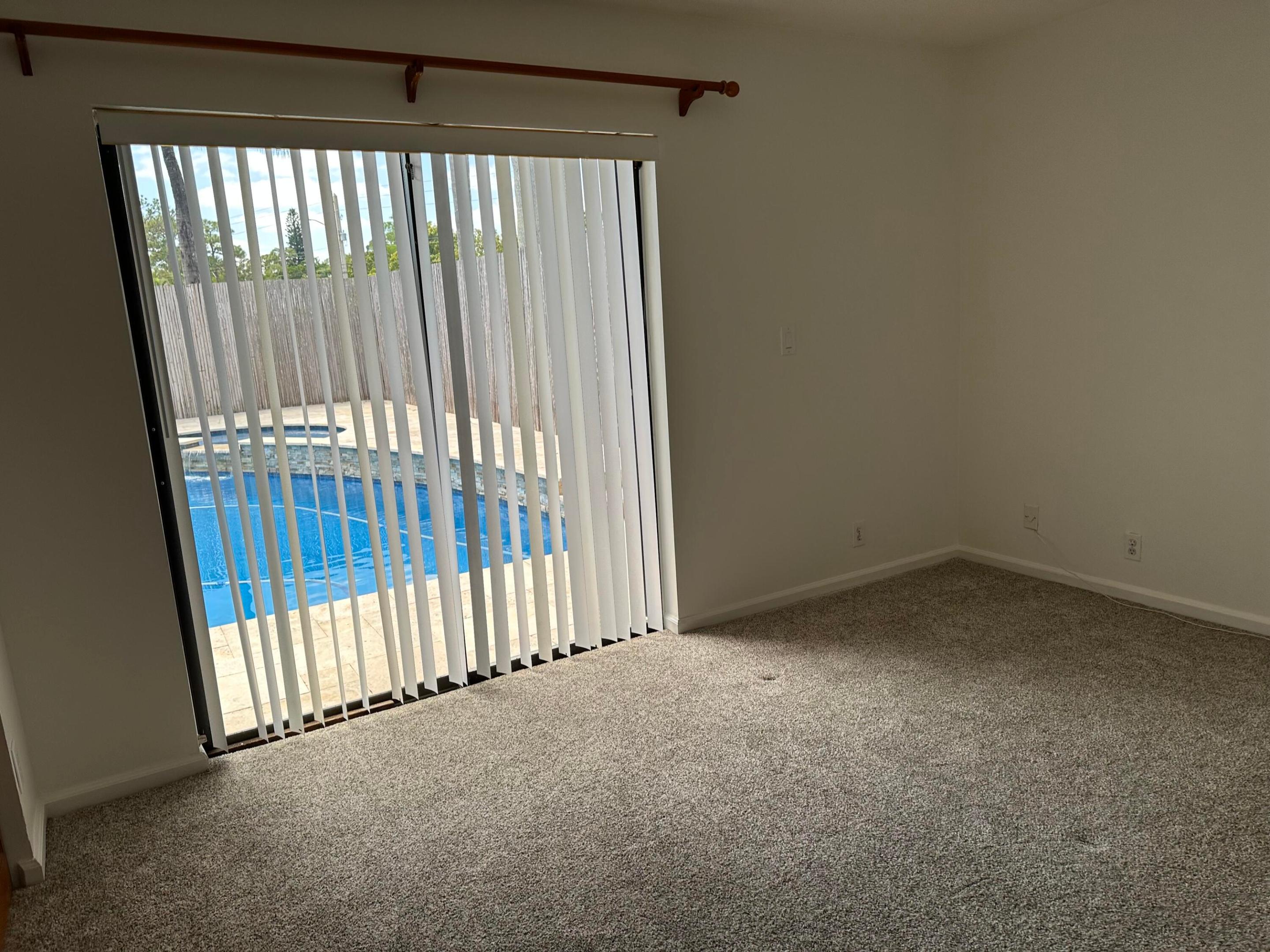 GREENVIEW SHORES 1 OF WELLINGTON - Residential