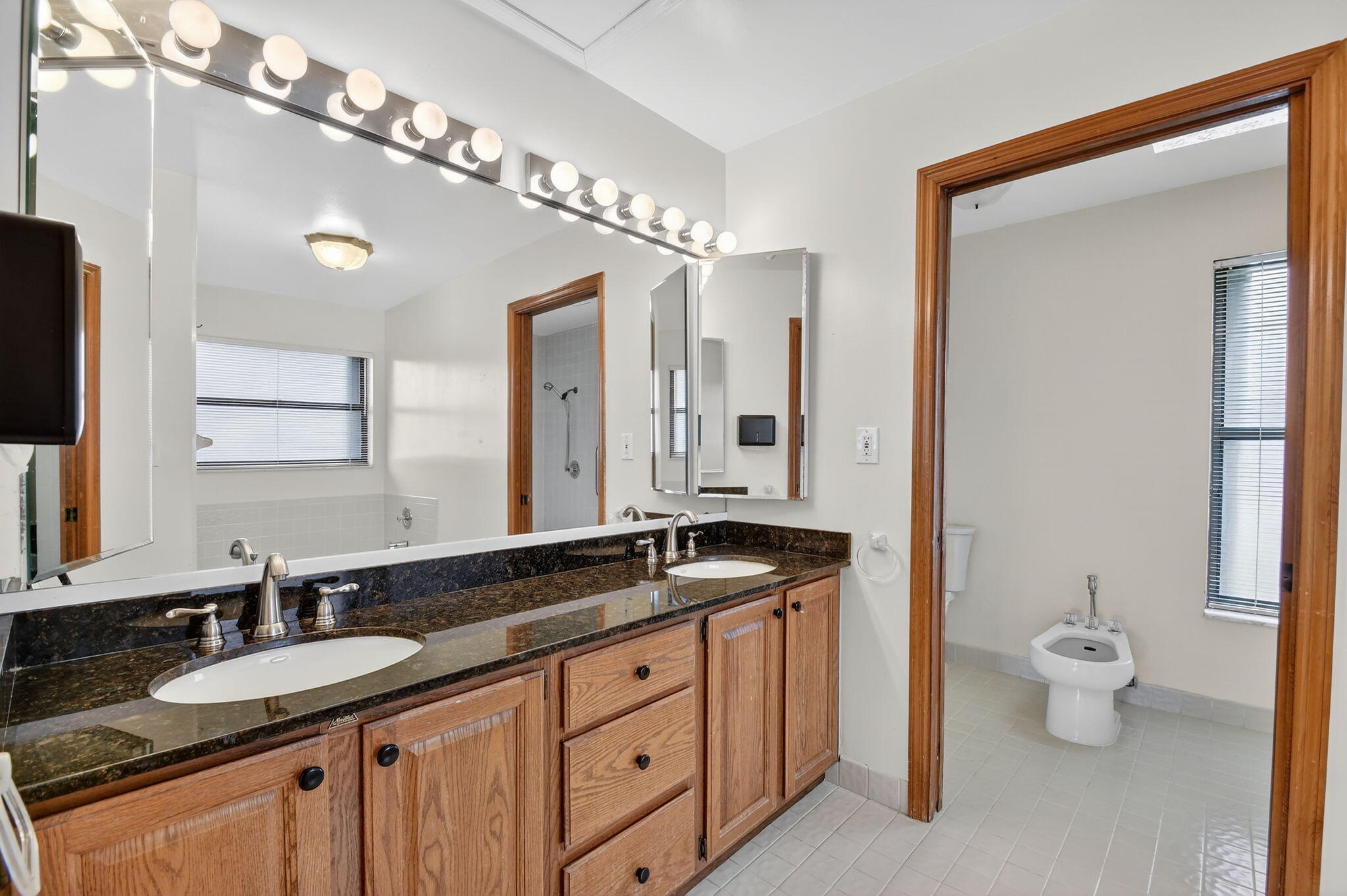 GREENVIEW SHORES 1 OF WELLINGTON - Residential