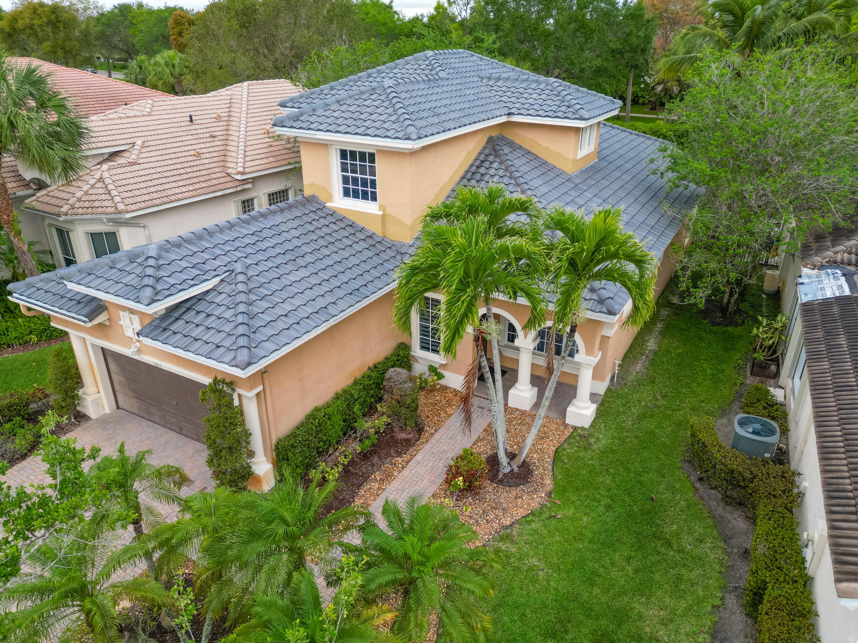 Heron Bay East 169-105 B - Residential