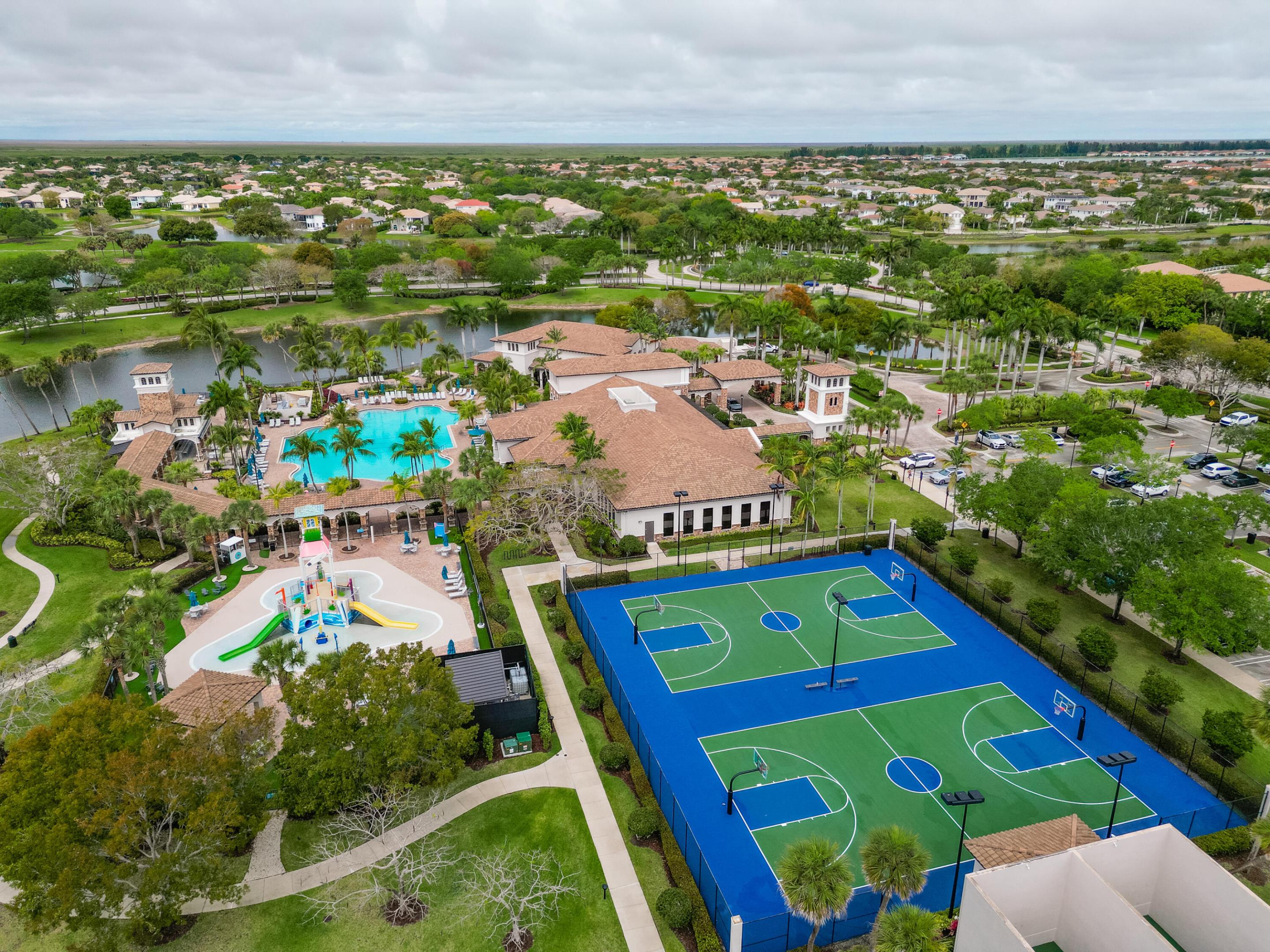 Heron Bay East 169-105 B - Residential