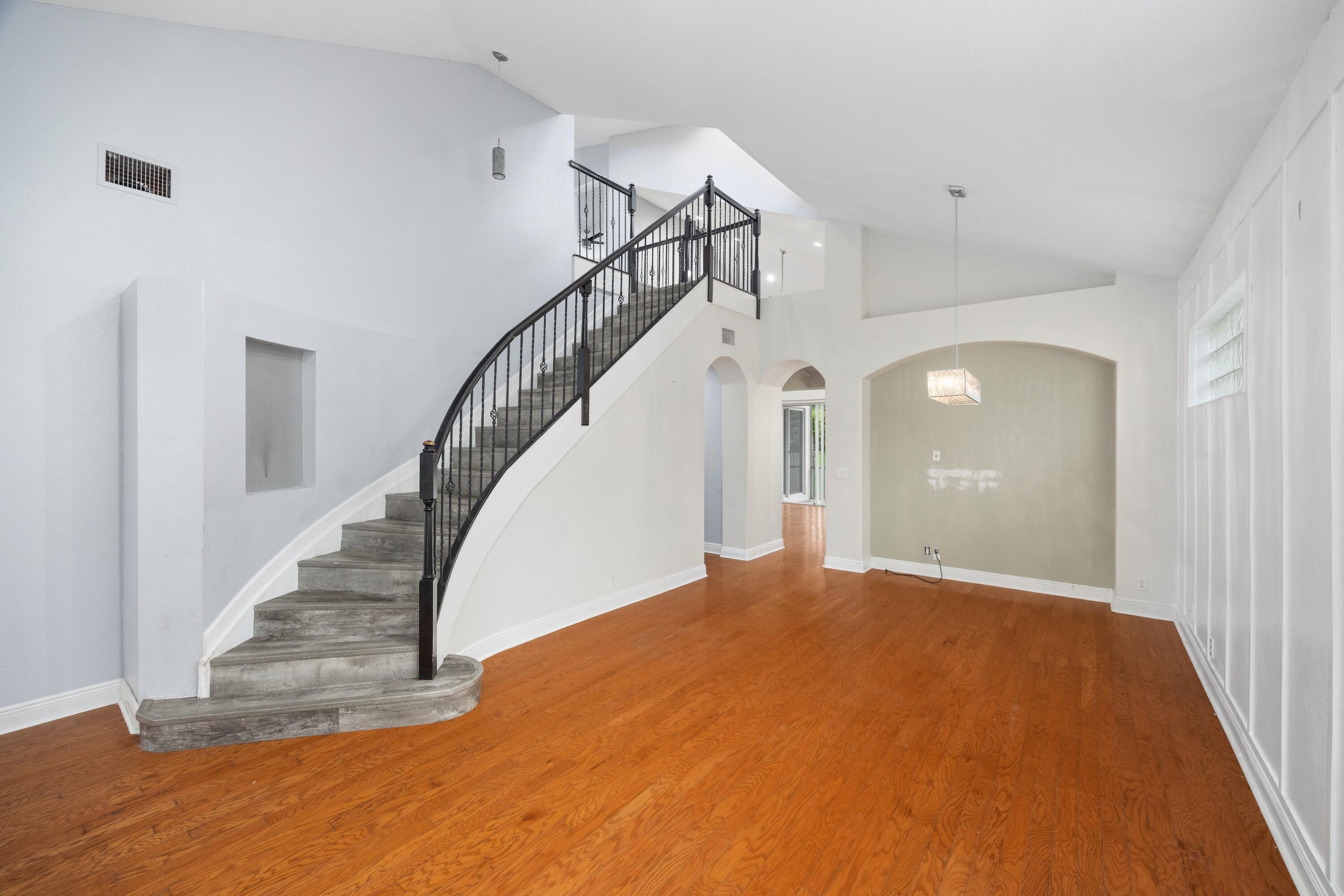 Heron Bay East 169-105 B - Residential