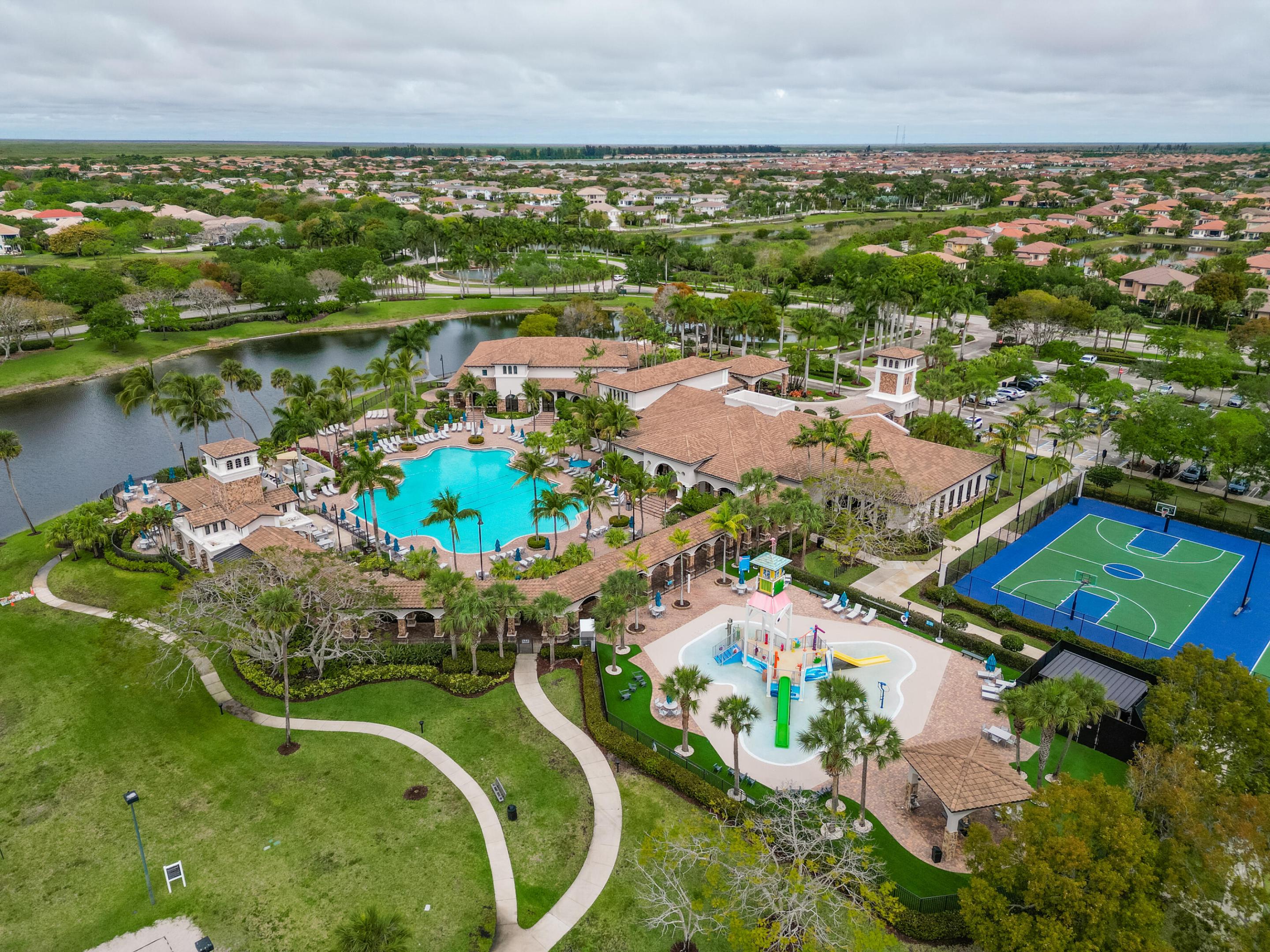 Heron Bay East 169-105 B - Residential