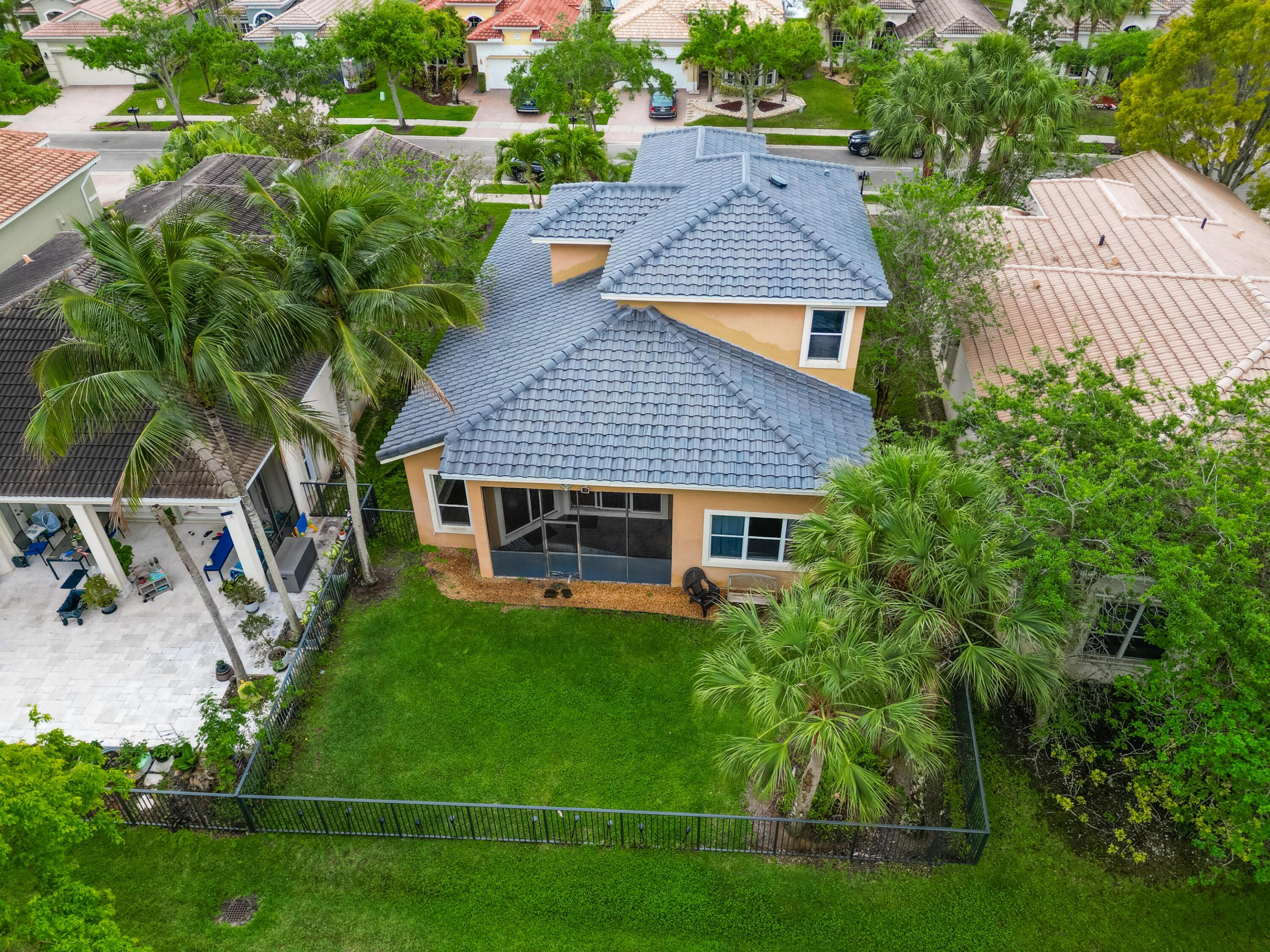 Heron Bay East 169-105 B - Residential