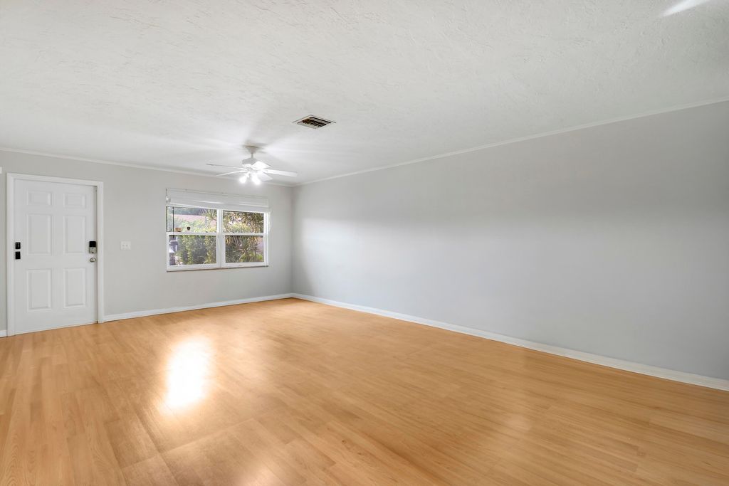 Photo of 3814 Van Cott Circle, West Palm Beach, FL 33403 (MLS # B26026211)